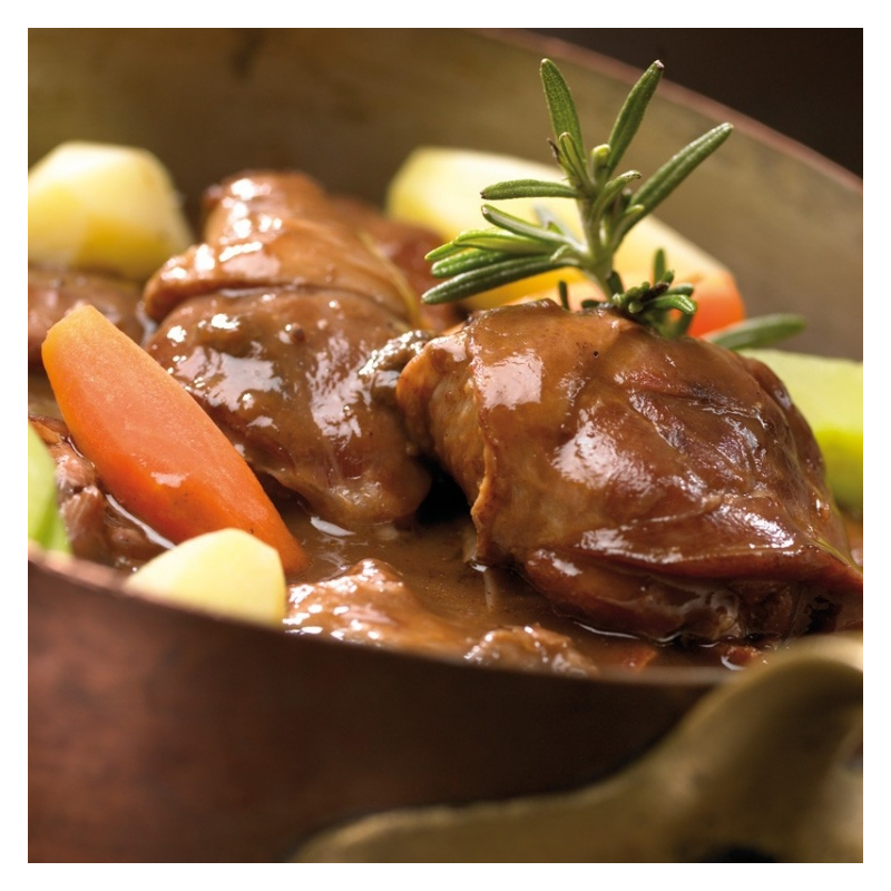 Le Coq au Vin de Cahors Mijoté aux Cèpes