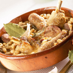 Cassoulet au Confit de Canard et à la Saucisse de Toulouse