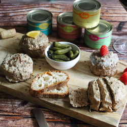 Délicieuse Terrine de Pintade aux Cèpes et au Chardonnay boite 150 g