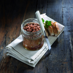 "Prise de Bec au Potager" Terrine du Potager aux 2 Volailles