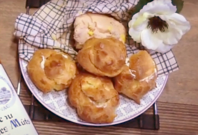 Petits choux au foie gras by Companion et moi